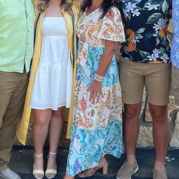 PAISLEY Print Butterfly Sleeve Ruffle Hem Belted Dress size medium - Picture 4 of 4